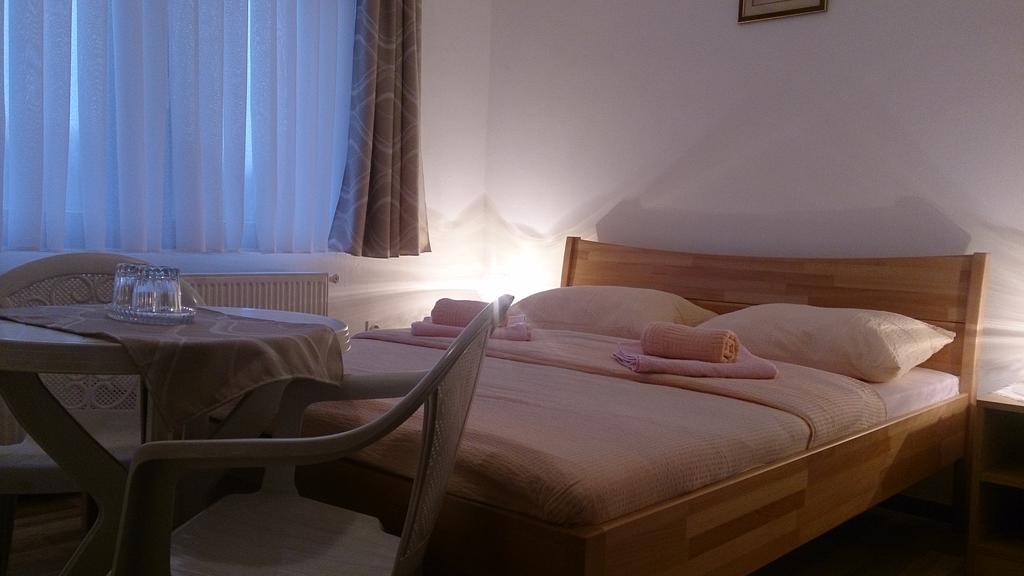Apartman Marija Brajdic ราโควิซา ภายนอก รูปภาพ