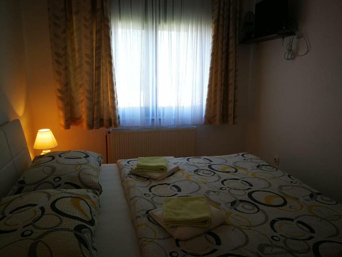 Apartman Marija Brajdic ราโควิซา ภายนอก รูปภาพ