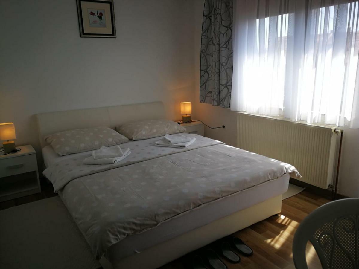 Apartman Marija Brajdic ราโควิซา ภายนอก รูปภาพ